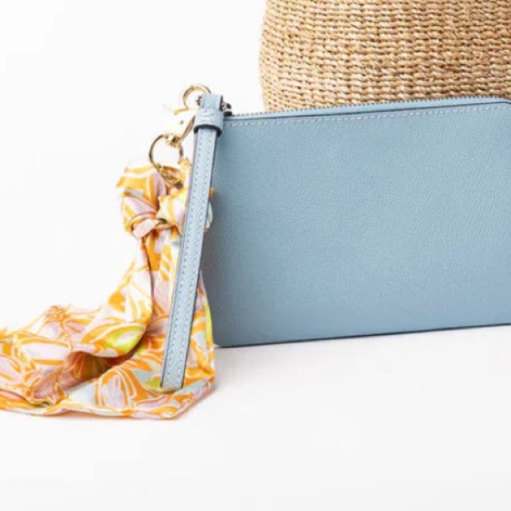 Nora Paradise View Key Chain - Picture 6 of 7